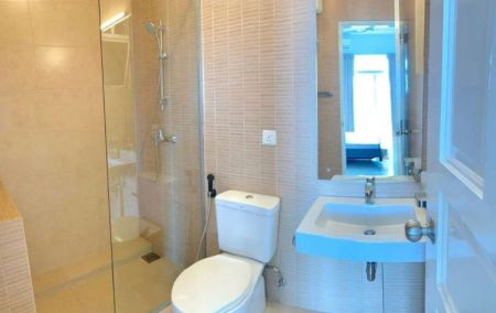 Bathroom - Tri-Zen - 03 Bedroom Furnished Apartment for Rent in Colombo 02 (A4414)