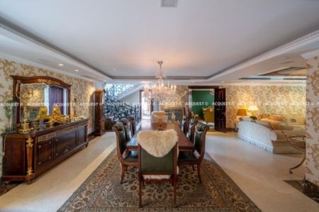 Living Room - House for Sale - Colombo 07 | LKR 775,000,000