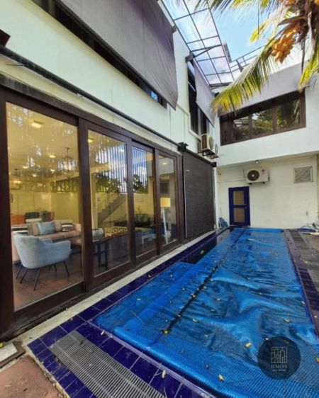 Pool - Luxury House for rent in Rajagiriya 