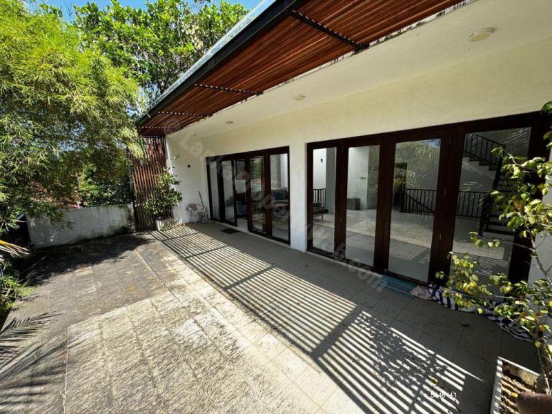 Exterior - House for rent in Moratuwa