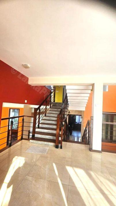 House for sale in Malabe