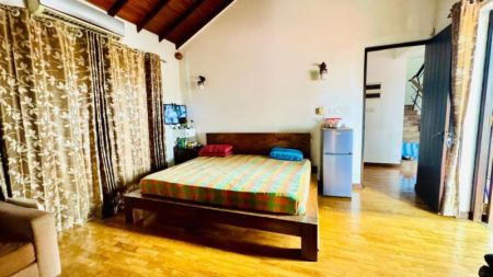Bedroom - (PH726) Luxury Three Storey House for Sale in Thalapathpitiya