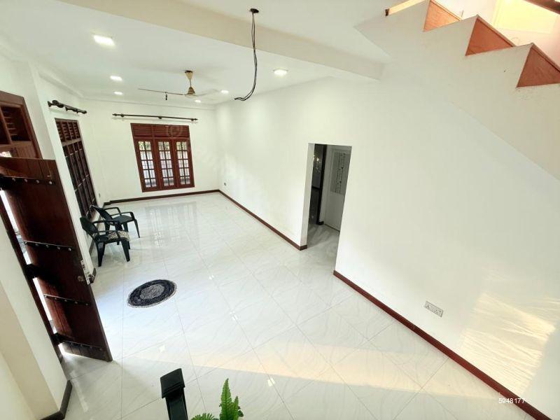 House for sale in Kottawa