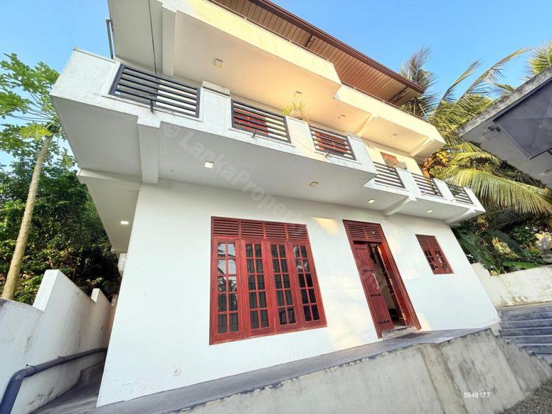 House for sale in Kottawa