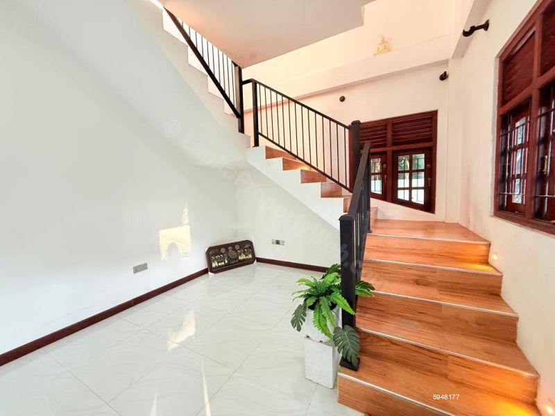 House for sale in Kottawa