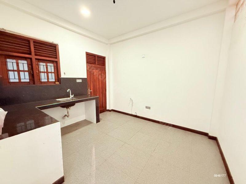 House for sale in Kottawa
