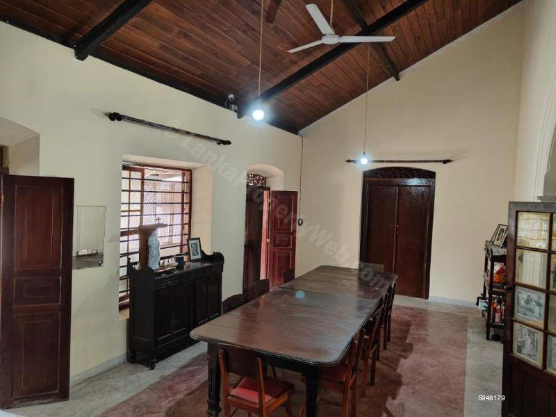 Dining room - House for sale in Galle