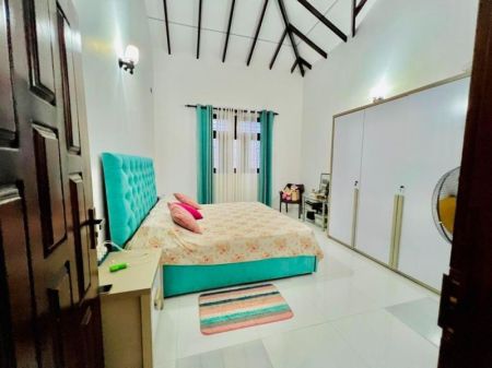 Bedroom - (DH877) Modern Two Storey House for Sale in Dalupotha, Negombo