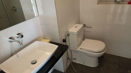 Bathroom - Emperor Residences Furnished Apartment For Sale - A13362