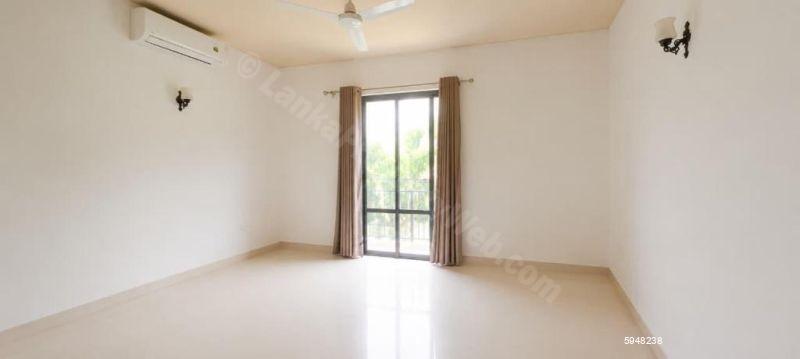 House for sale in Piliyandala