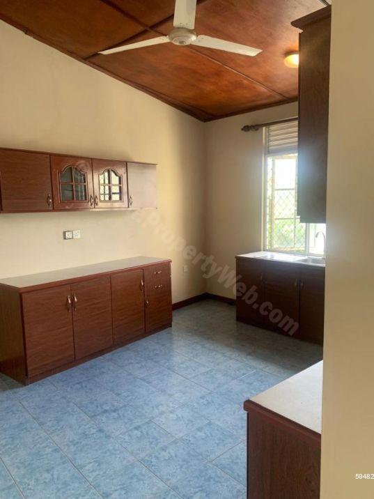 House for sale in Nugegoda