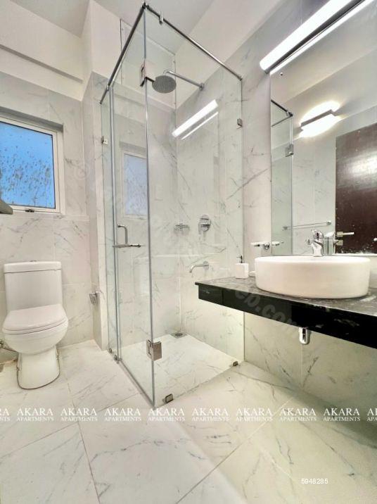 Bathroom - Apartment for sale in Colombo 9