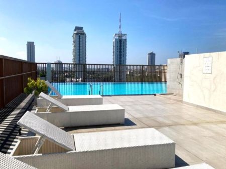Pool - Two-Bedroom Apartment for Sale – Prime Bella, Rajagiriya