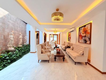 Living Room - Battaramulla Jayanthipura Luxury Brand New House For Sale