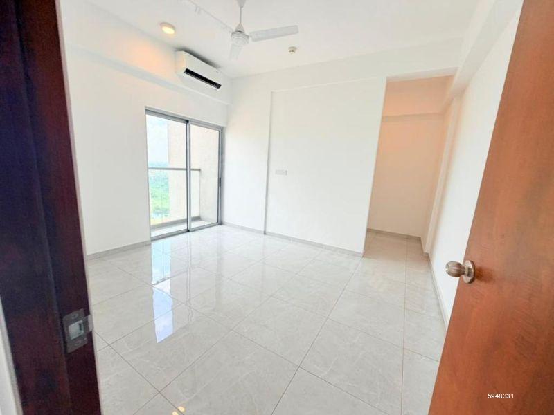 Bathroom - Apartment for sale in Rajagiriya