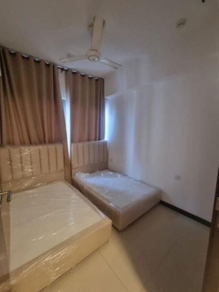 Bedroom - 🏙️ Fully Furnished 2-Bedroom Apartment for Rent at Tri-Zen Colombo