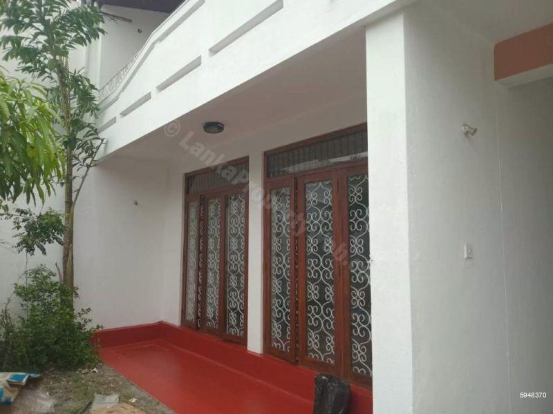 House for rent in Nawala