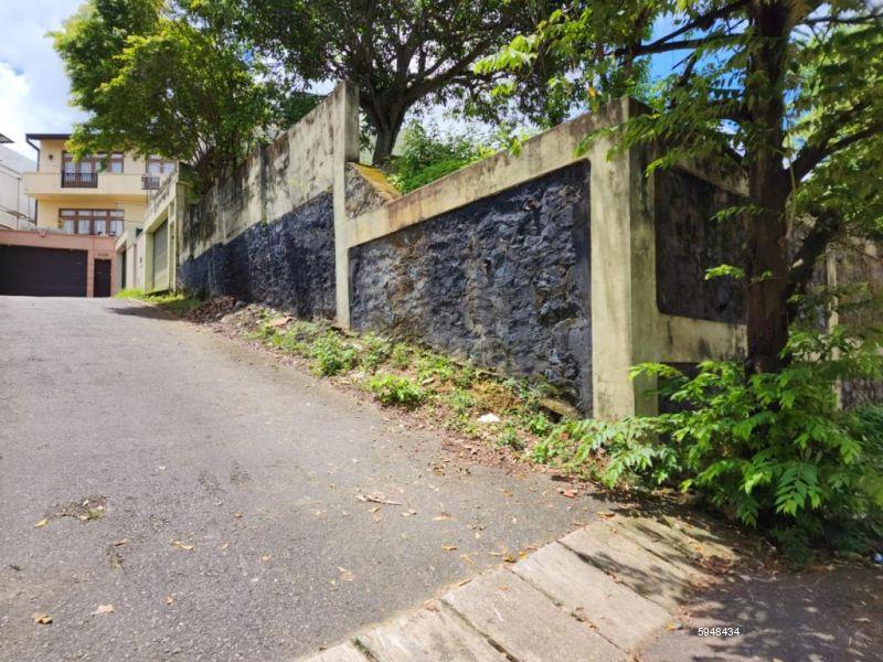 Bare Land for sale in Pita Kotte