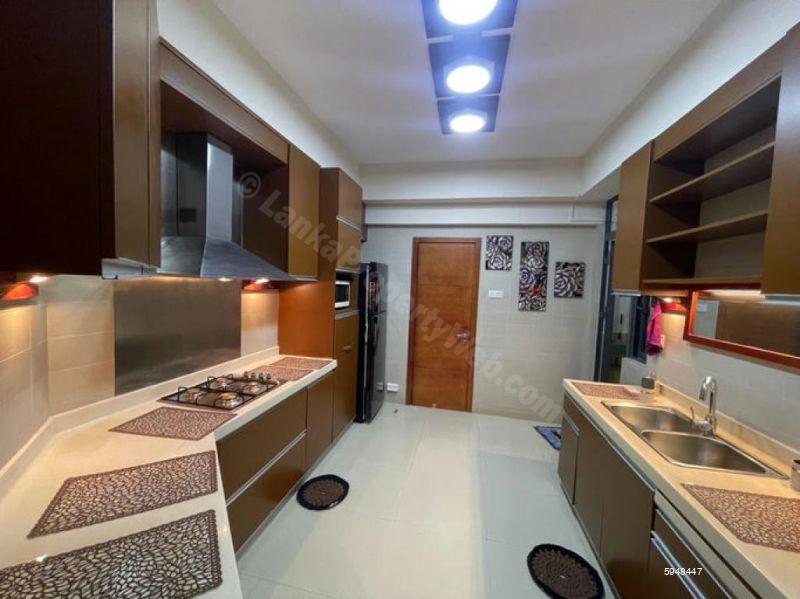 Apartment for sale in Colombo 5