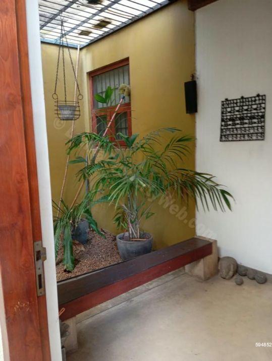 House for sale in Colombo 5