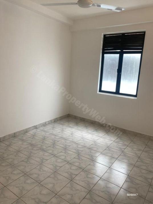 Bedroom - Apartment for sale in Dehiwala