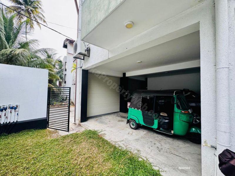 Exterior - Apartment for sale in Battaramulla