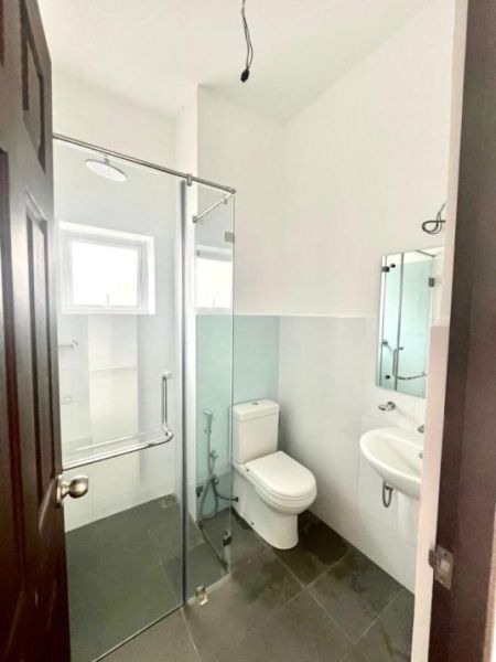 Bathroom - (SAR1539) Apartment for Rent in Santorini Negombo