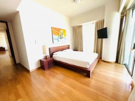 Bedroom - Emperor/Sea Facing/3beds/Furnished/for rent in Colombo 3