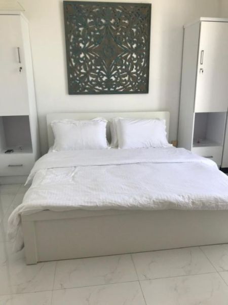 Bedroom - Blue Ocean/Furnished/03beds/for rent in Mount Lavinia 
