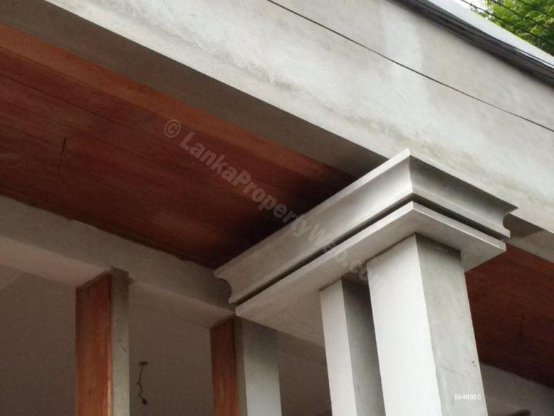 House for sale in Thalawathugoda