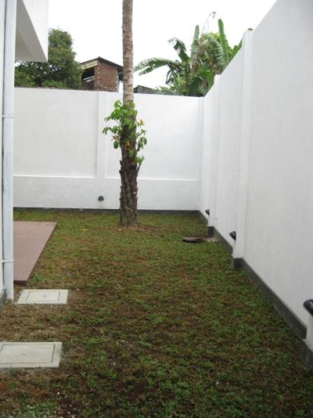 Exterior - 03 story Luxury House for sale in Kadawatha 