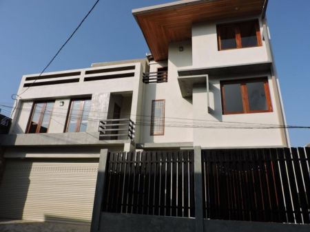 Exterior - House for sale in Kadawatha 