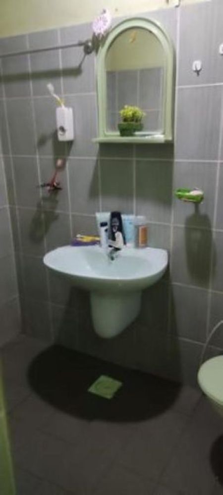 Bathroom - (NH829) 3BR House for Sale in Colombo 6