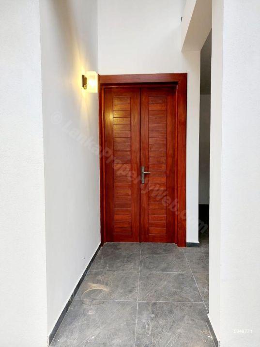 House for sale in Battaramulla