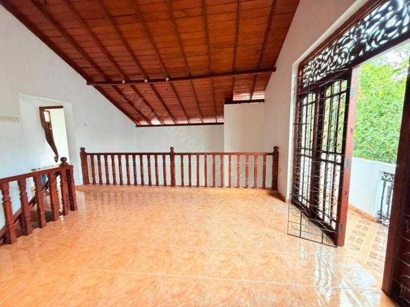 House for rent in Thalawathugoda