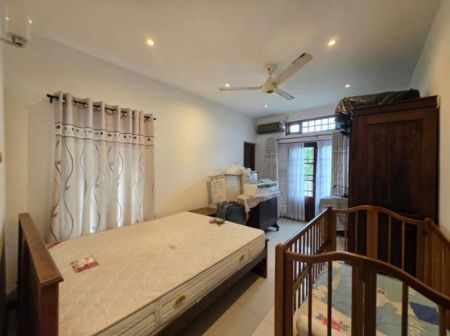 Bedroom - 05 Bedroom Unfurnished 03 Storied House for Sale in Kotte (A5175)