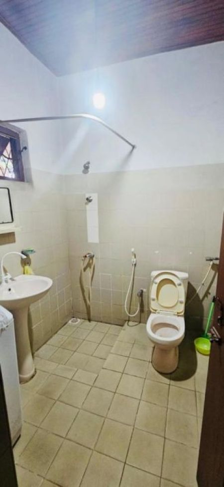 Bathroom - (RH638) Two Storey House for Sale Moratuwa
