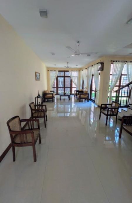 Living Room - 4BR Semi-Furnished House for Rent in Mount Lavinia (HS4943)