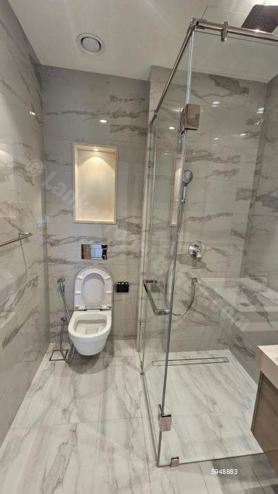 Bathroom - Apartment for rent in Colombo 3