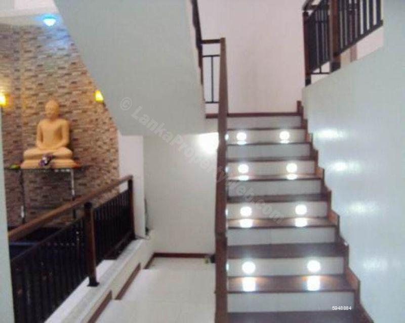 House for rent in Rathmalana