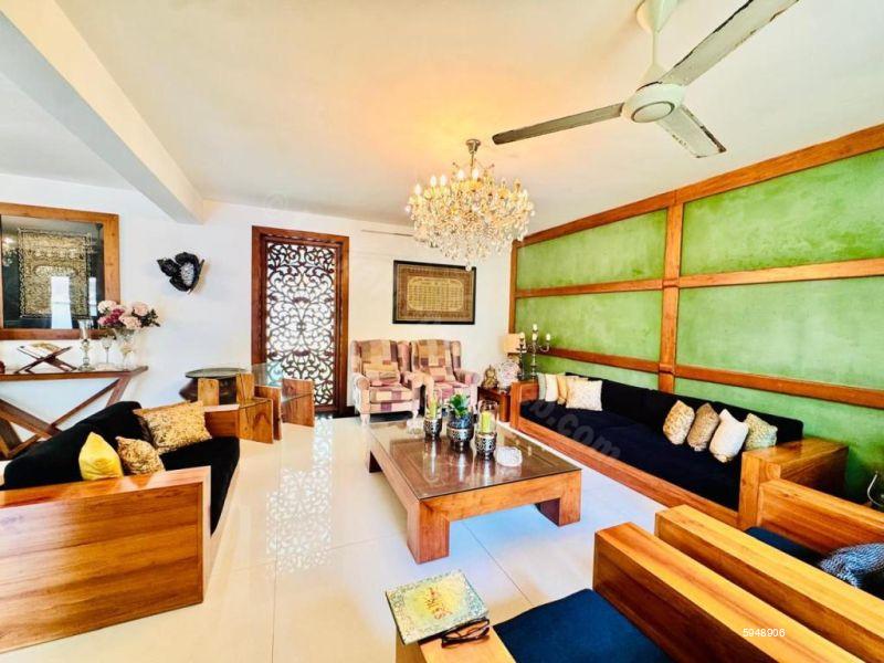 Living Room - House for sale in Colombo 3