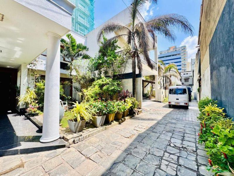 Exterior - House for sale in Colombo 3