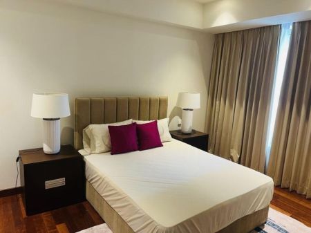Bedroom - Apartment for rent in Cinnamon Life suites Colombo 2 