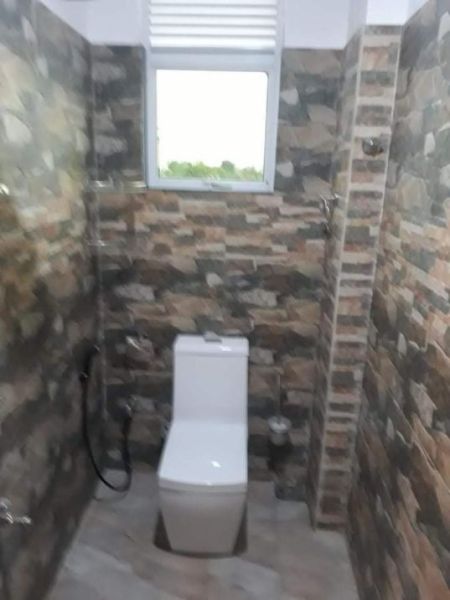 Bathroom - Apartment For Rent In Close To High Level Road Colombo 6 (file No 933b/13)