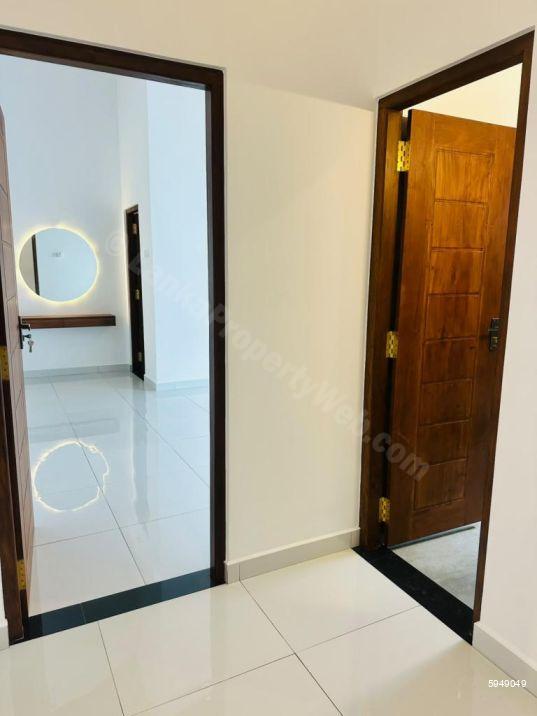House for sale in Athurugiriya