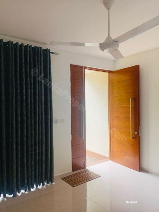 House for sale in Gampaha