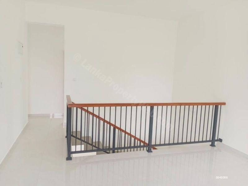 House for sale in Gampaha
