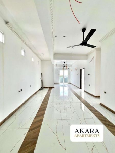 Bathroom - Westbury Residencies Unfurnished Penthouse Apartment for Sale - A53729