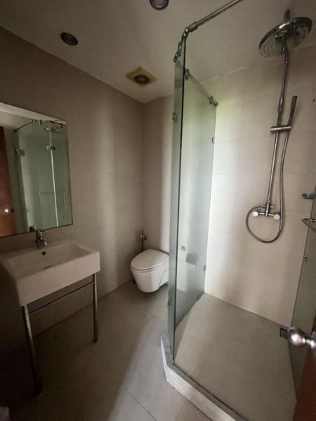 Bathroom - Ravine & Colombo City View 3 Bed apartment at Fairmount $999 | Super Deals from Sri Lanka’s TOP REALTOR, Romesh Malcolm 