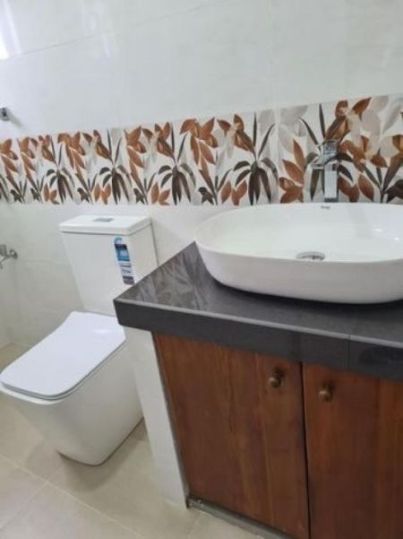 Bathroom - (AR279) Apartment type House 2nd Floor for Rent in Mount Lavinia